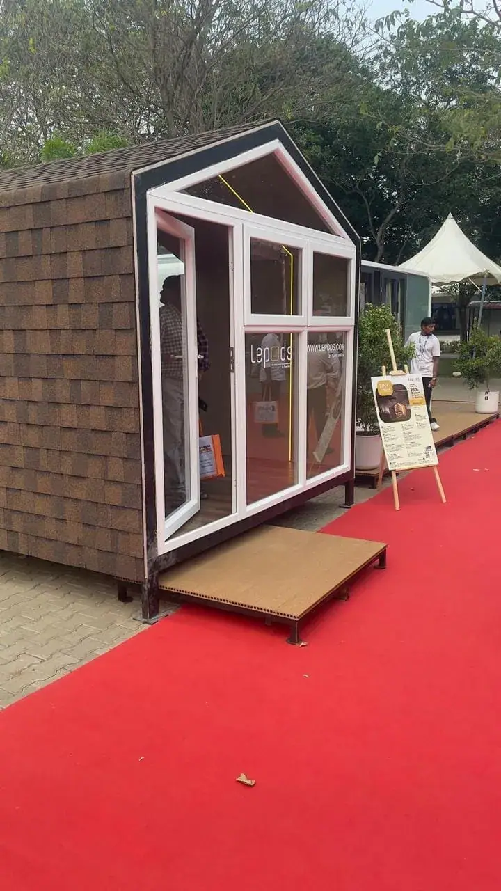 CertainTeed Landmark AR algae-resistant roofing shingles design