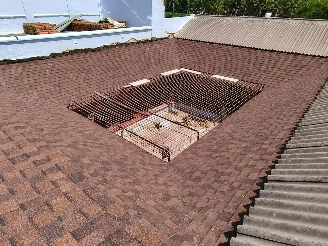 CertainTeed Landmark Pro roofing shingles design and pattern